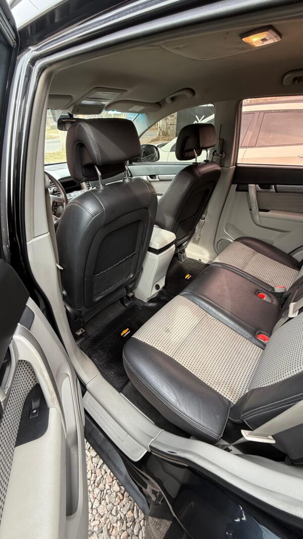 Chevrolet Captiva - Image 4