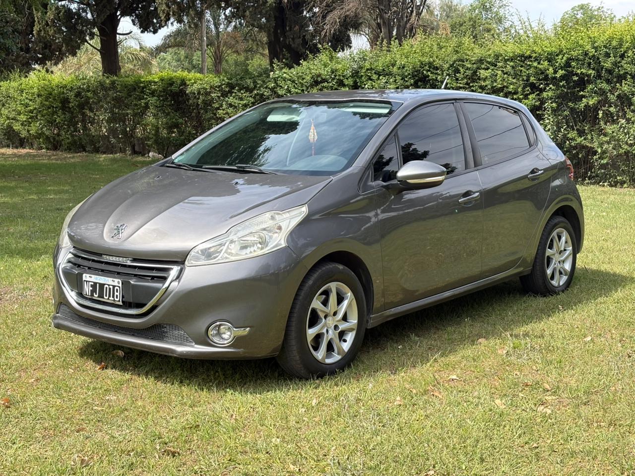 PEUGEOT 208 2013 sesion 2