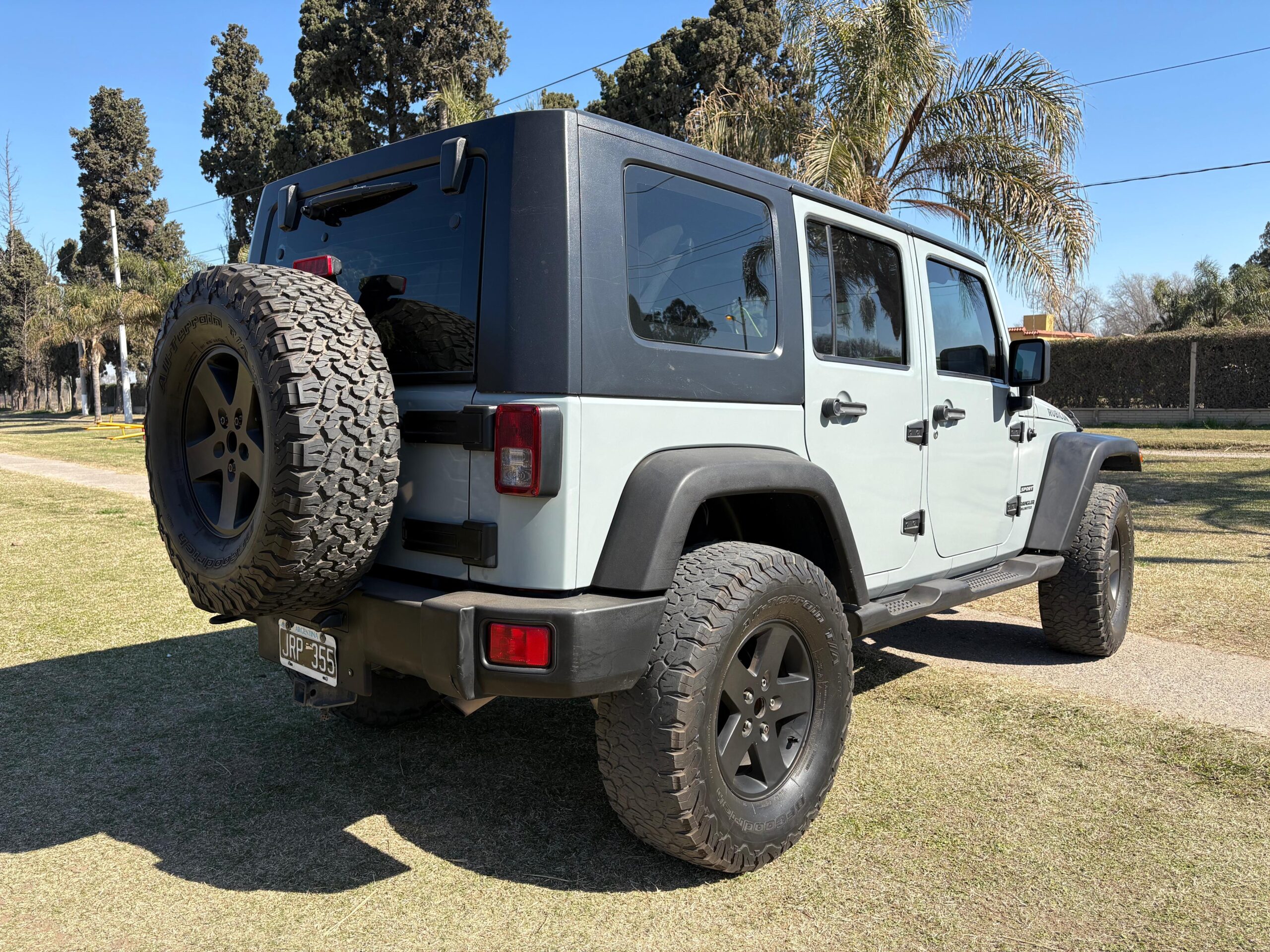 Jeep Wrangler Rubicon - Image 8
