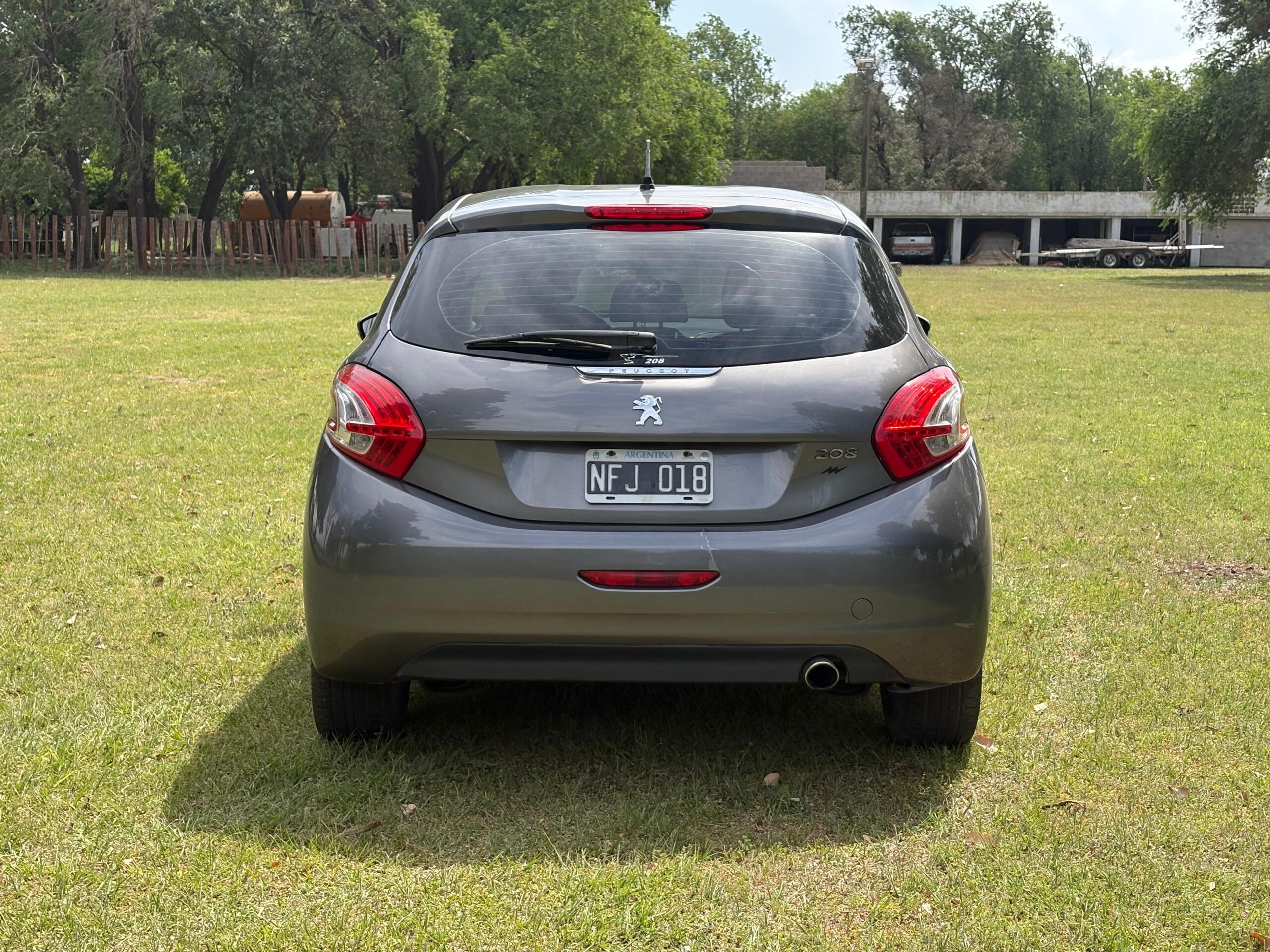 PEUGEOT 208 2013 sesion 2 - Image 8