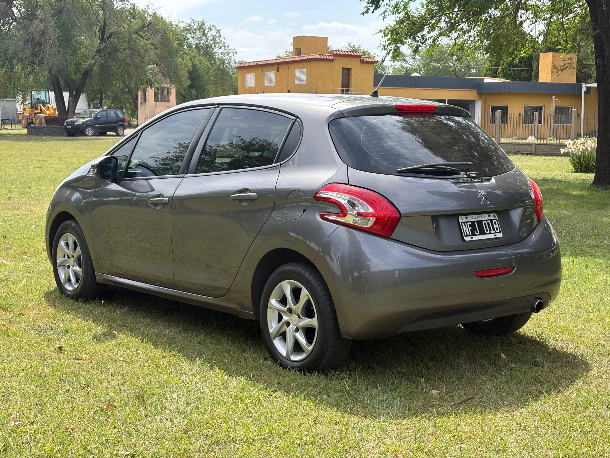 PEUGEOT 208 2013 sesion 2 - Image 9