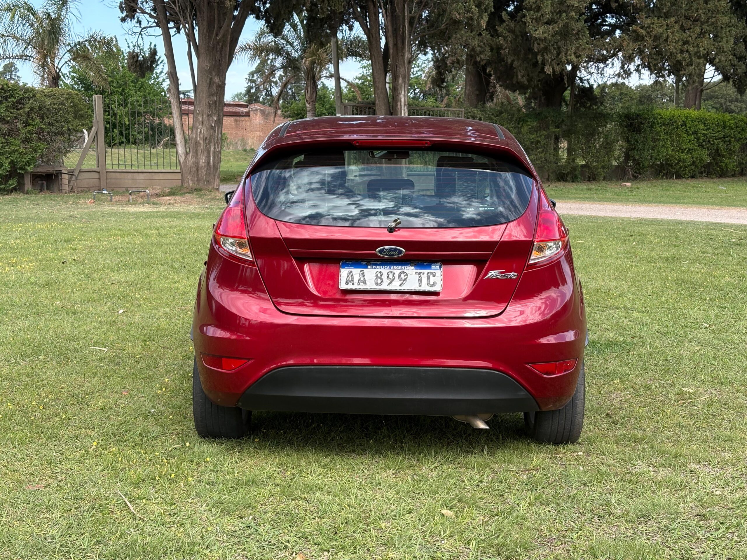 🚗 Ford Fiesta Kinetic 1.6 – 2017 - Image 7