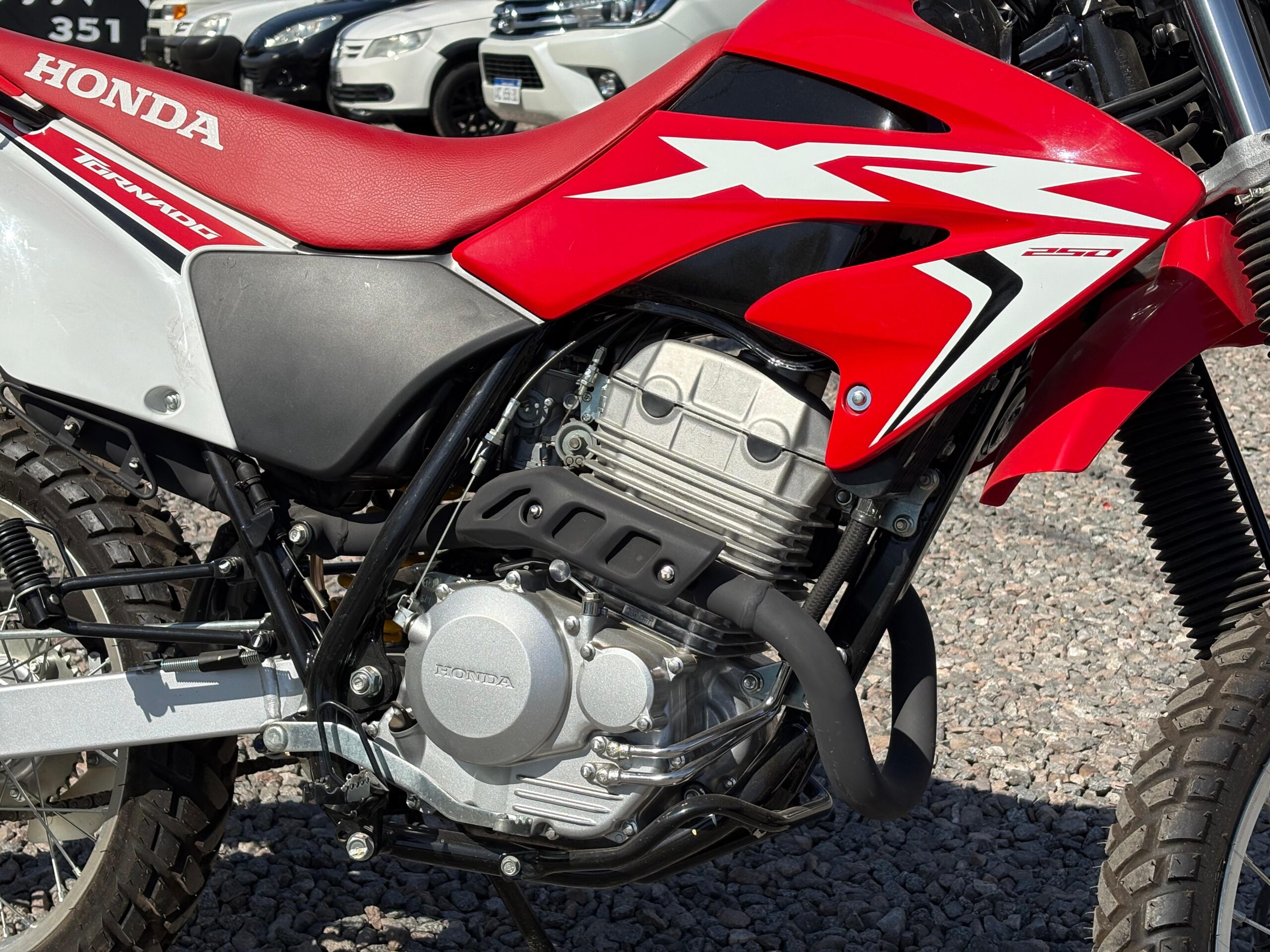 Honda Tornado Unica - Image 6