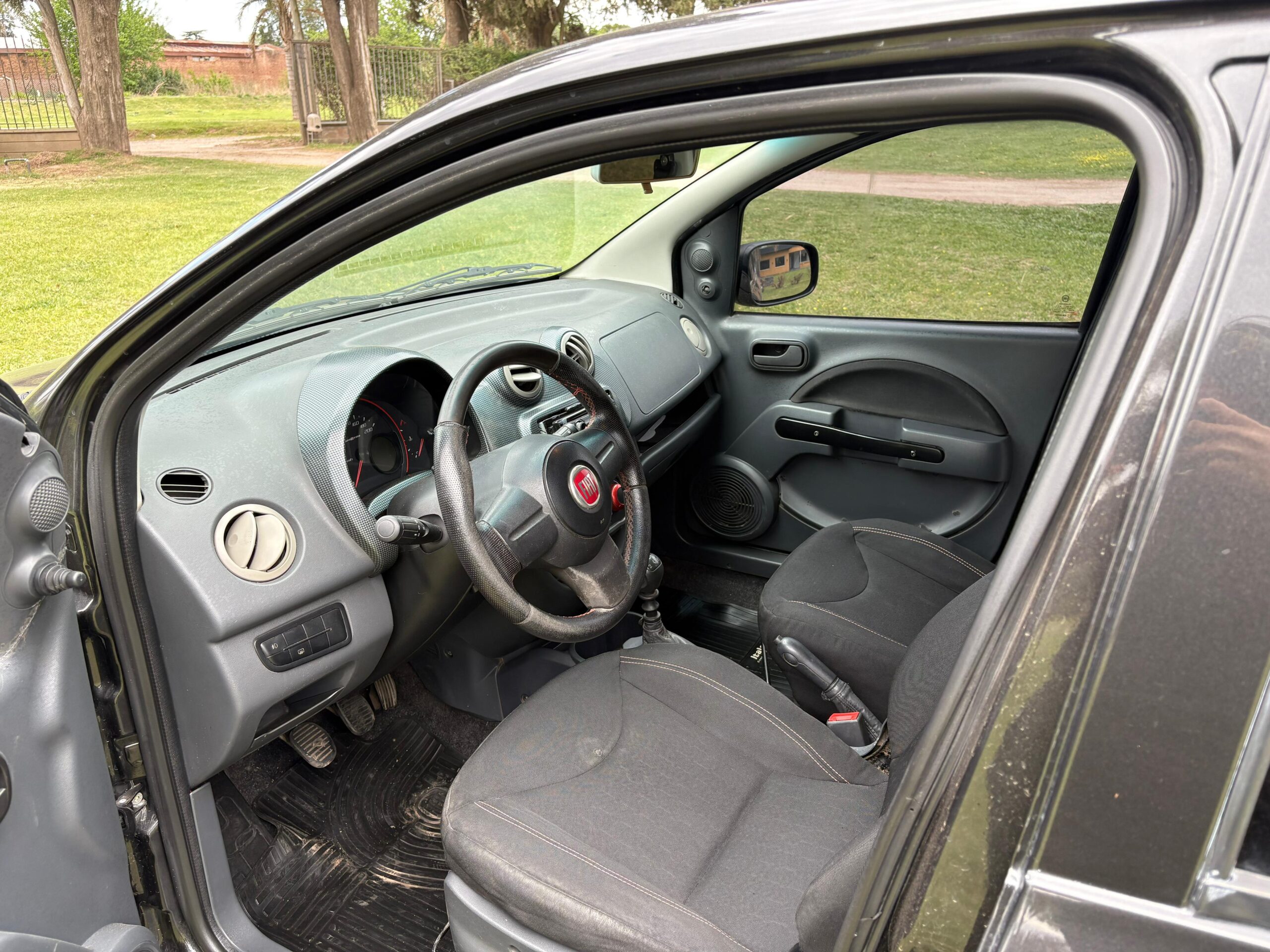 🚗 Fiat Uno Sporting 1.4 – 2011 - Image 9