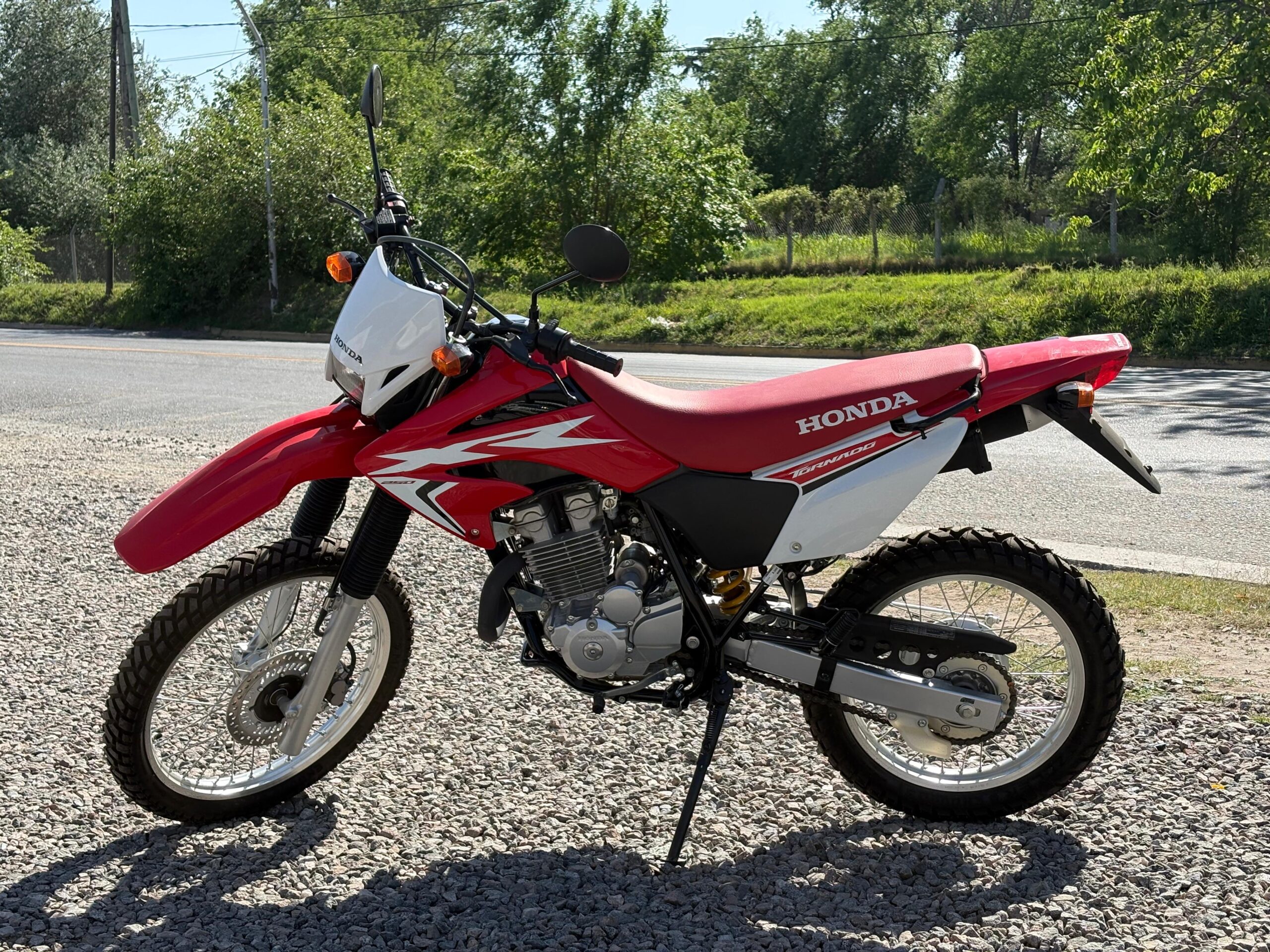 Honda Tornado Unica - Image 8