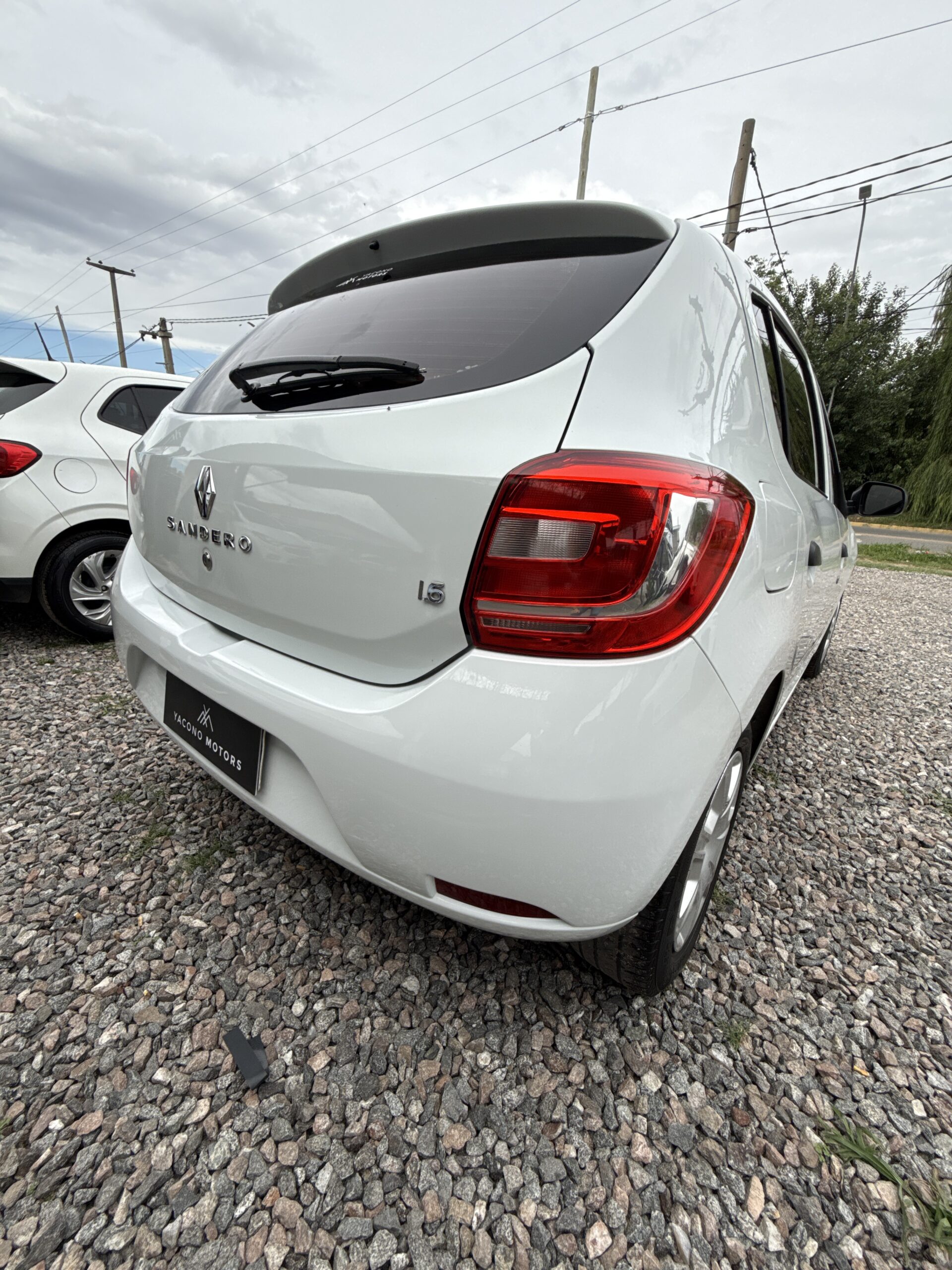 Renault Sandero 2025 — listo para estrenarse en Yacono Motors - Image 3